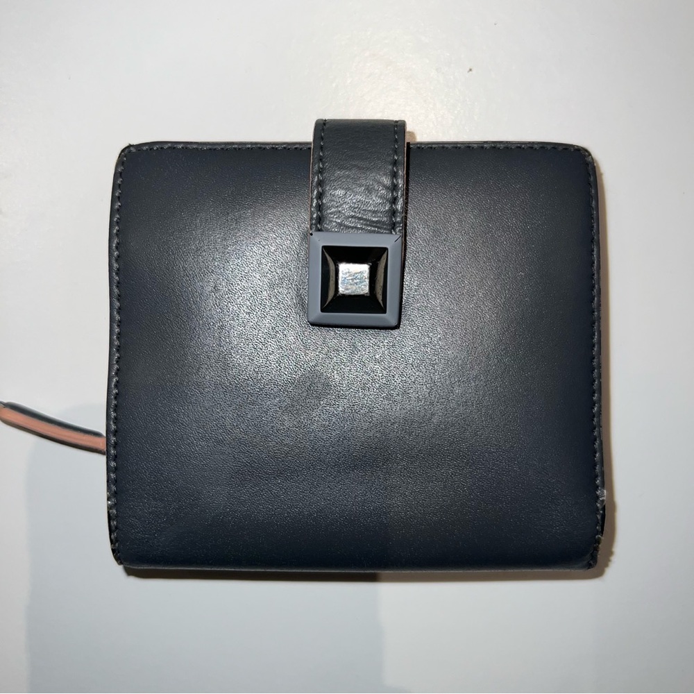 Gray Leather Fendi Bifold Wallet - Picture 5 of 12